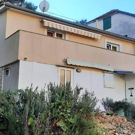 Appartamento By The Sea Basina, Hvar - 9673 Vrbanj